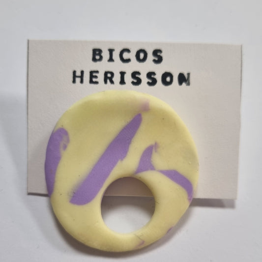 Broche cuelga gafas estampado