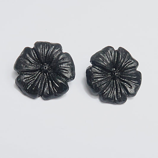 Pendiente amapola negra