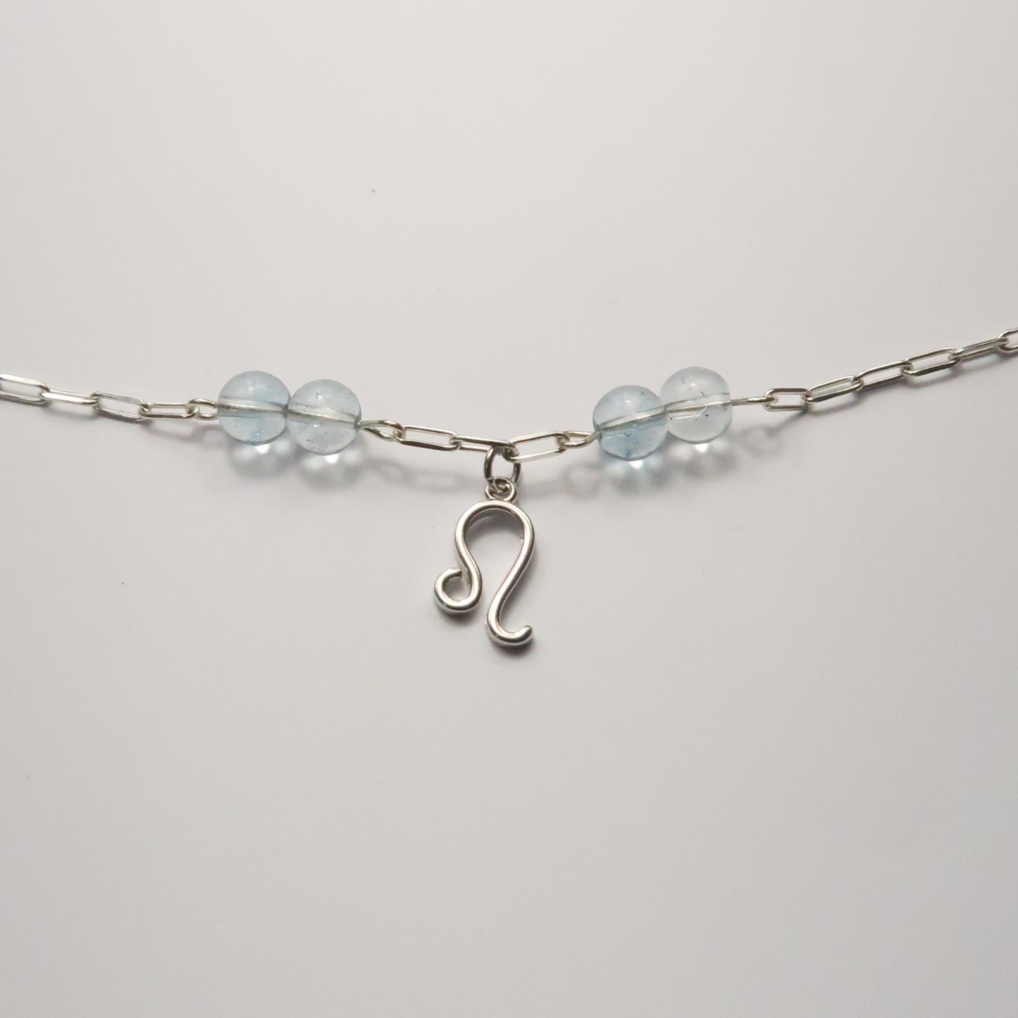 Pulsera leo topacio azul