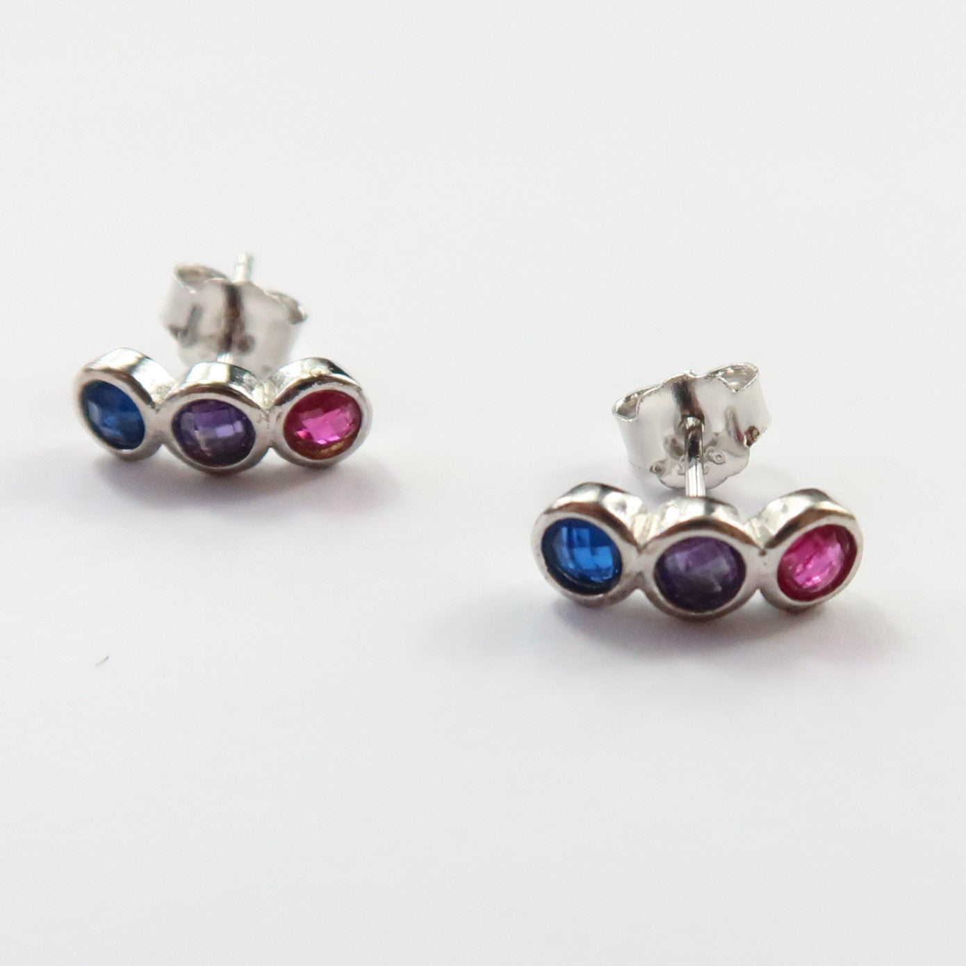 Pendientes tesoro six