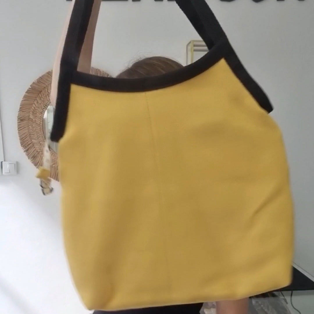 Bolso amarillo